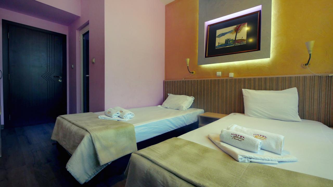 Hotel Alabin Central Sofia Exteriör bild