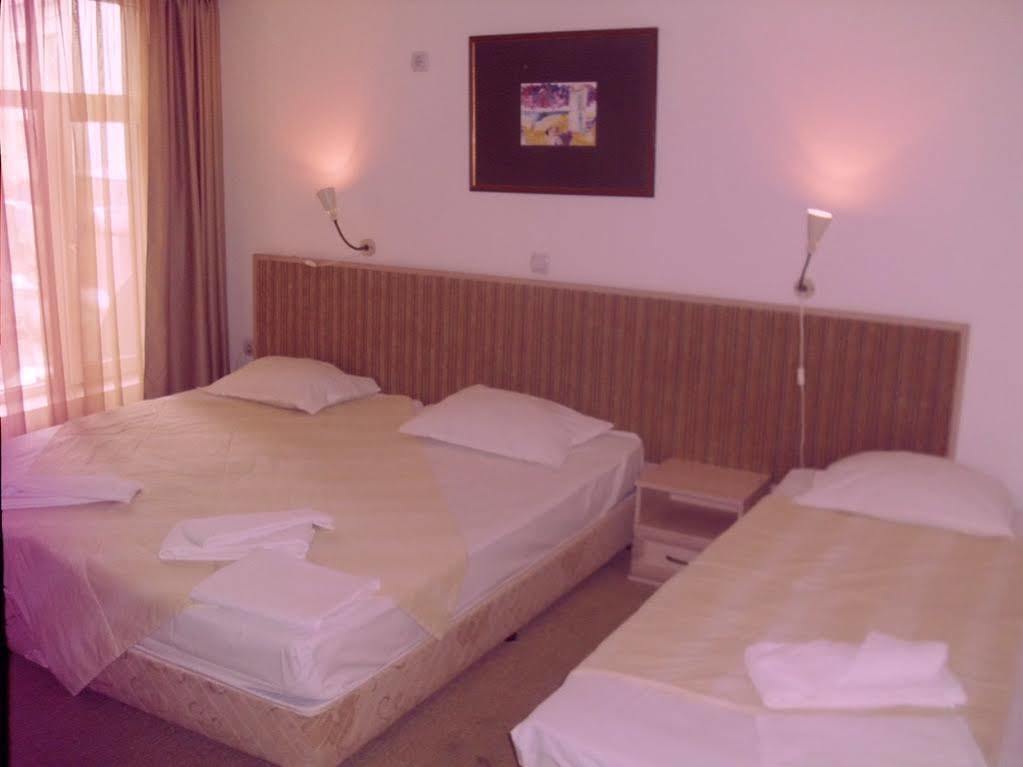 Hotel Alabin Central Sofia Exteriör bild
